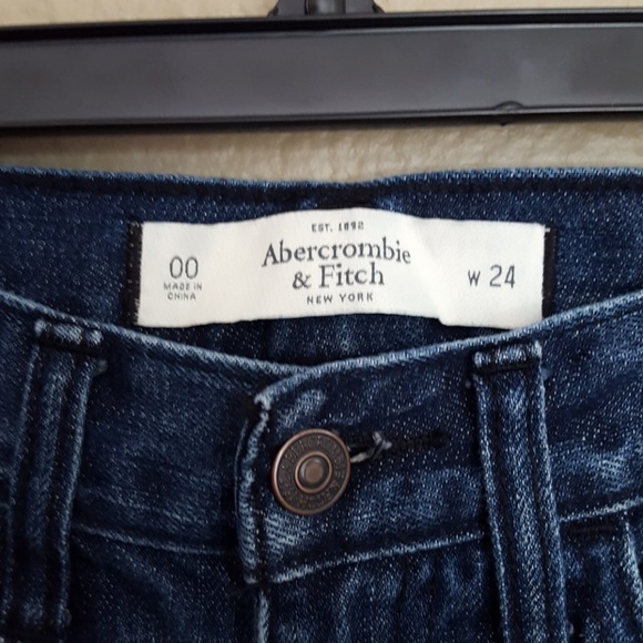 Abercrombie & Fitch jeans - Picture 3 of 3